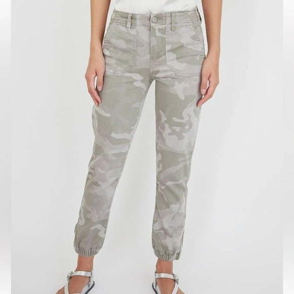 Paige Mayslie Jogger Pants Ankle Zips Light Camo Denim - Size 26 - Picture 1 of 9